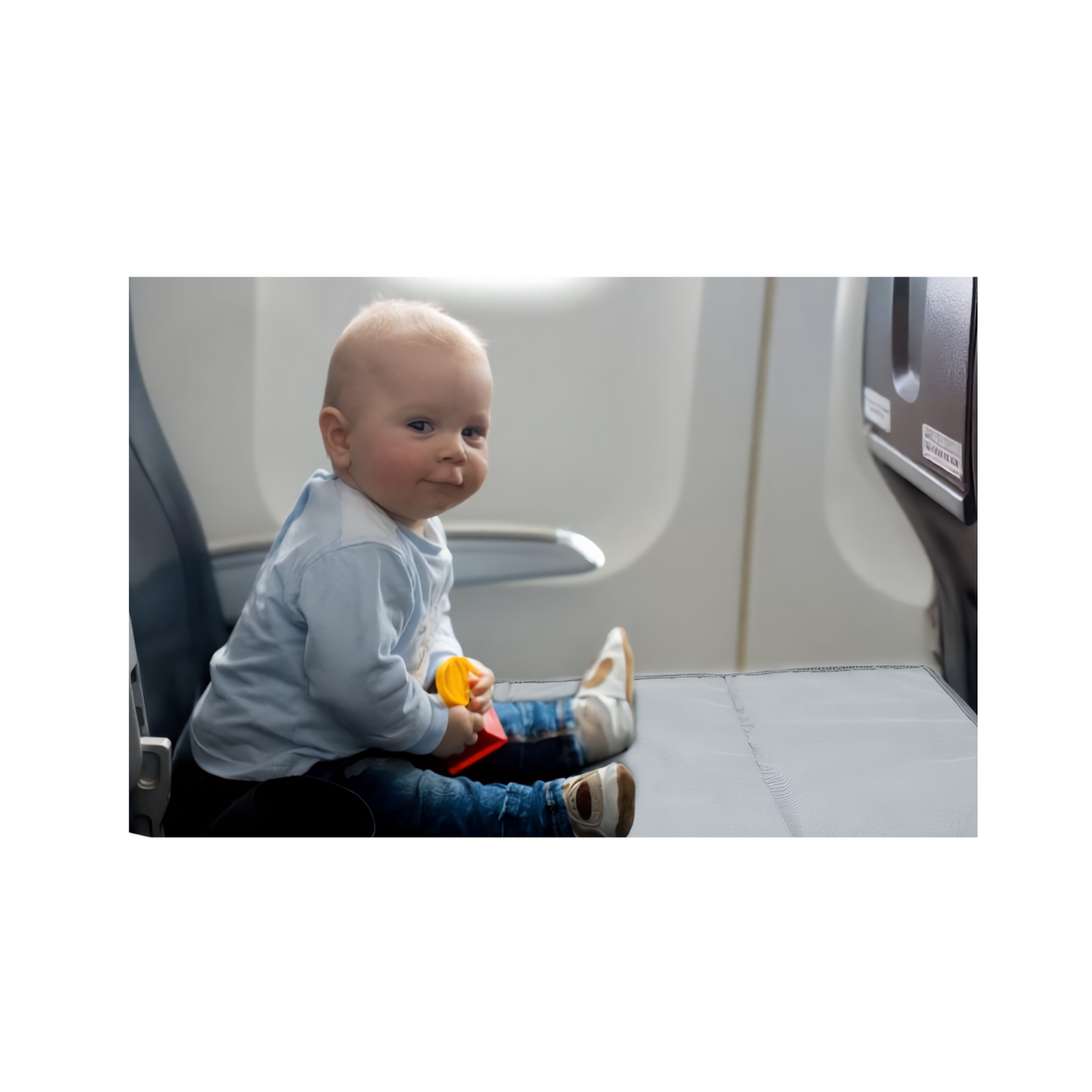 FlyRest Kids – Tragbares Kinder Flugzeug Bett | Sitz Extender & Fußstütze | Reise-Zubehör für komfortable Flüge